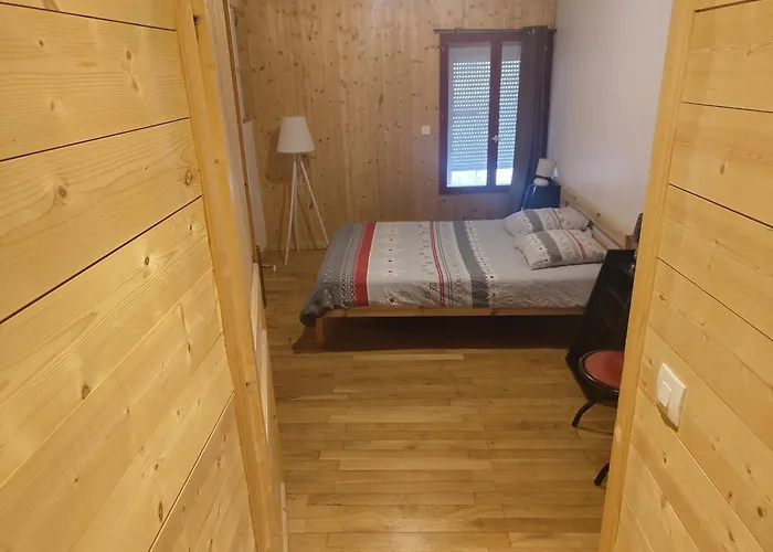 75m2 - Centre-ville * Parthenay