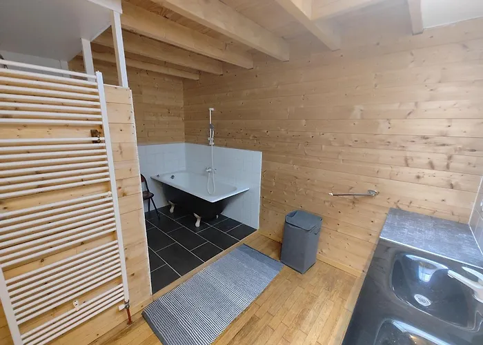 75m2 - Centre-ville * Parthenay